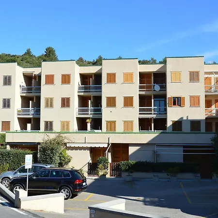 Brigitta Flat Appartement